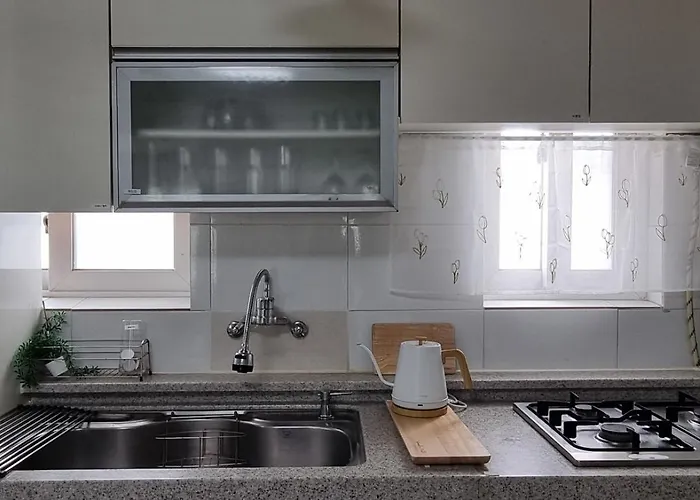 Jootopia Apartment
